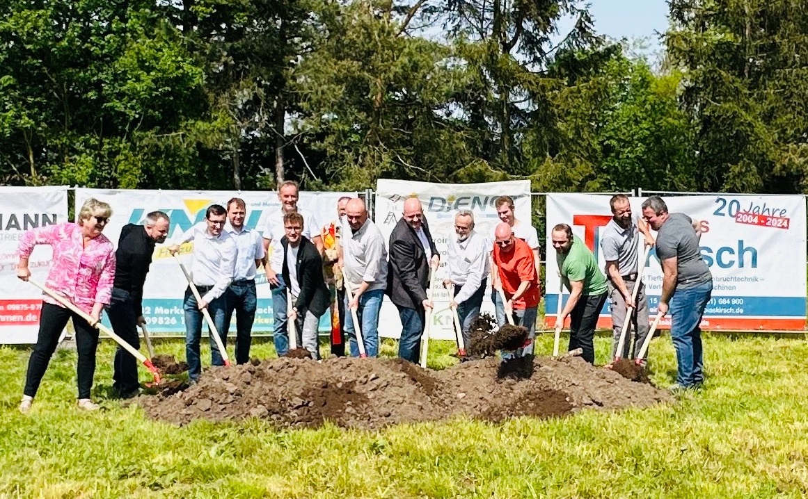 Spatenstich in Ornbau mit allen Projektbeteiligten