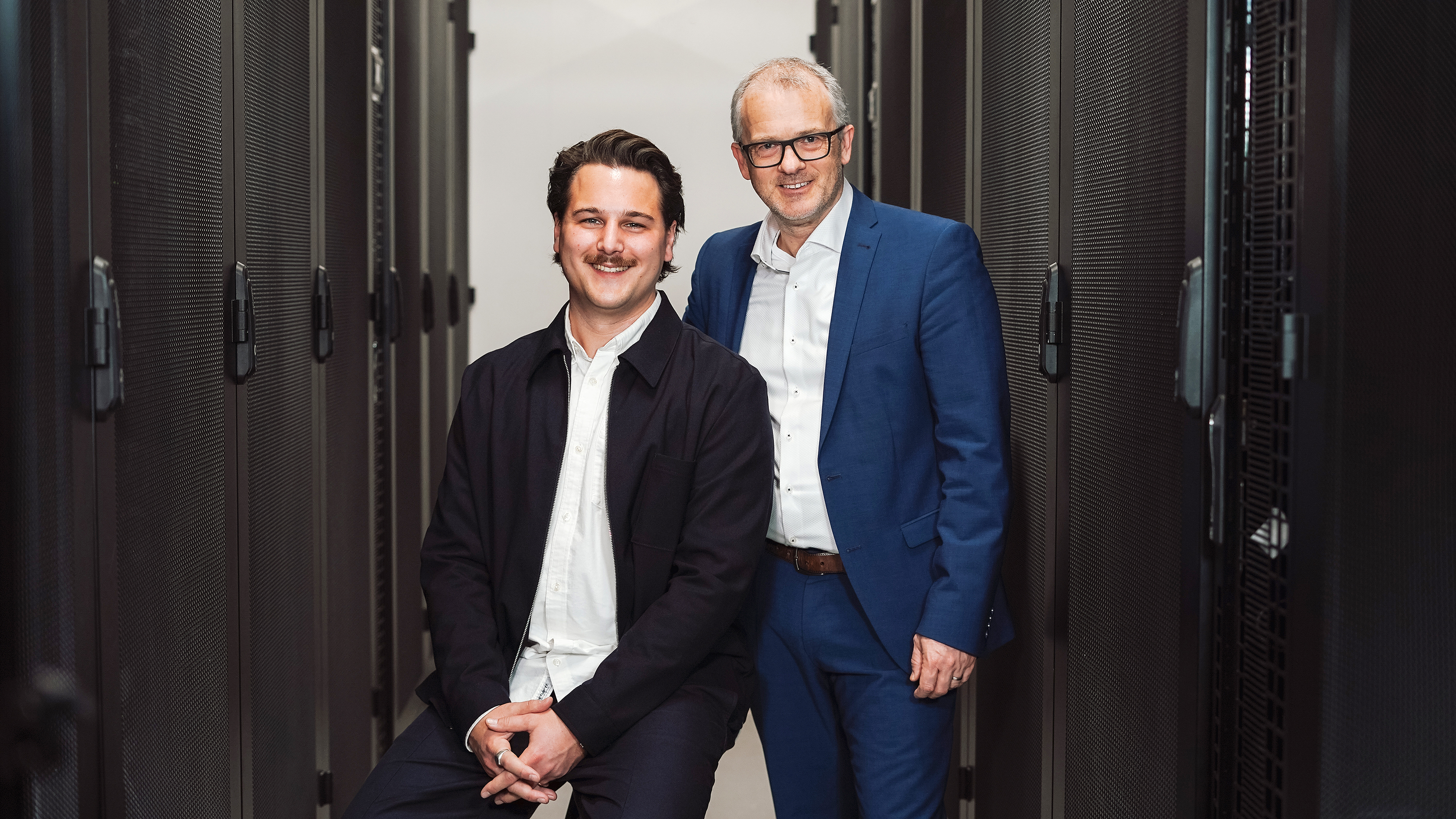 Jan-Philipp Becker, CCO (links) und Johannes Bisping CEO (rechts)  verantworten gemeinsam die Geschäftsführung bei bisping &amp; bisping. Foto: bisping &amp; bisping
